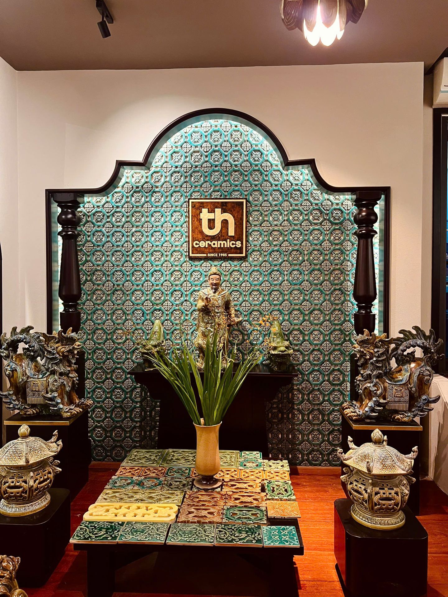 Gạch Hoa Thông Gió Hoa Mai Tứ Quý
